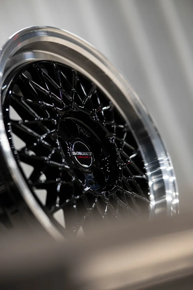 2025 BORBET B 16 Zoll black rim polished HO BORBET7717 klein